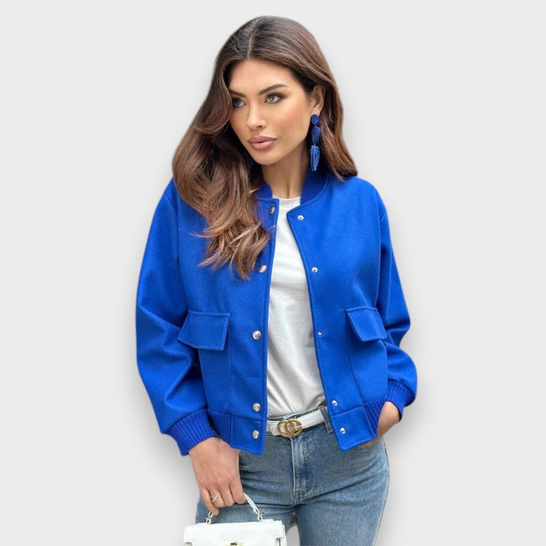 Zuhal  |  Her kıyafetle kombinlenebilir